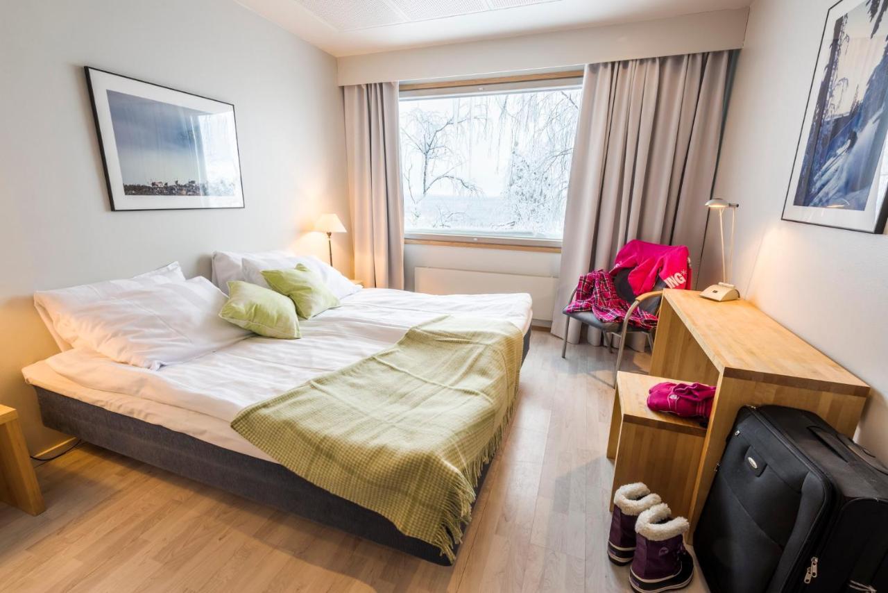 Ski-Inn Hotel Pyhaetunturi ภายนอก รูปภาพ