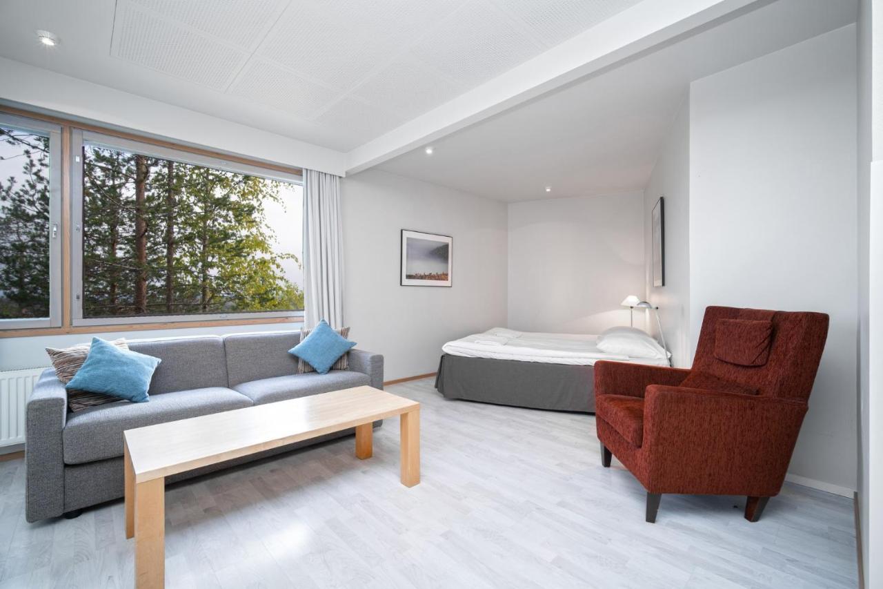 Ski-Inn Hotel Pyhaetunturi ภายนอก รูปภาพ